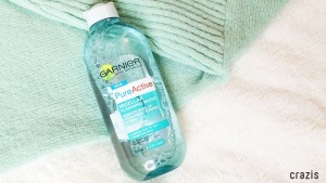 Nuoc tay trang cho da dau Garnier Micellar Cleansing Water Combination To Oily And Sensitive Skin 1